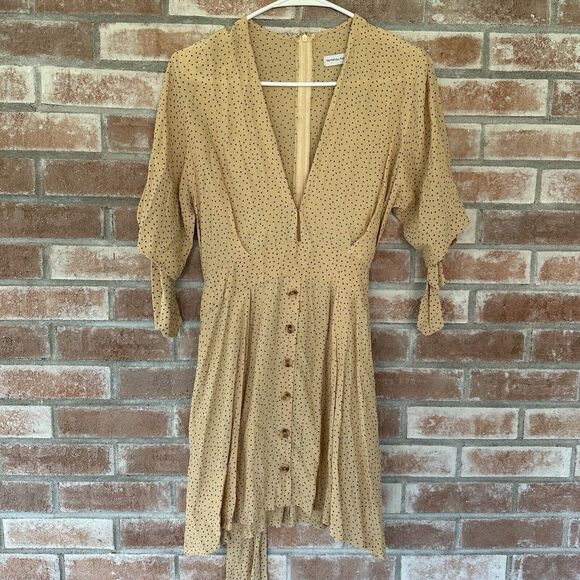 Faithfull The Brand Birgit Mini Dress Tie Back Size Medium 6 Beige Polka Dot - Picture 3 of 12